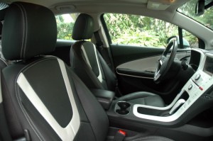 Intérieur Chevrolet Volt siège en cuir  - essai routier