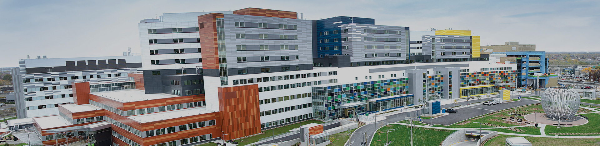 Centre universitaire de santé McGill (CUSM) SNC-Lavalin Glen LEED Or NC 