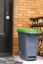 Montréal: le bac à recyclage nouveau est enfin arrivé…