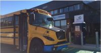 Des bornes pour autobus scolaires et véhicules lourds signées AddÉnergie
