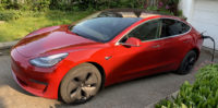 Tesla Modele 3 rouge LR AWD recharge application Foresta TechnoVE